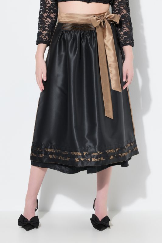 Tablier Dirndl réversible. Tissu smocké et rubans fantaisie