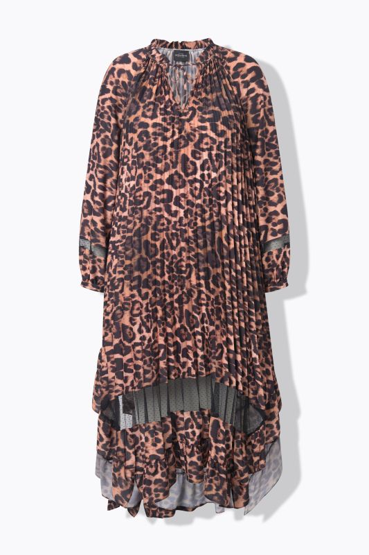 Robe plissée col tunisien et manches longues, motif léopard