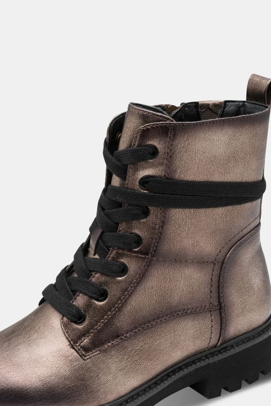 Bottes