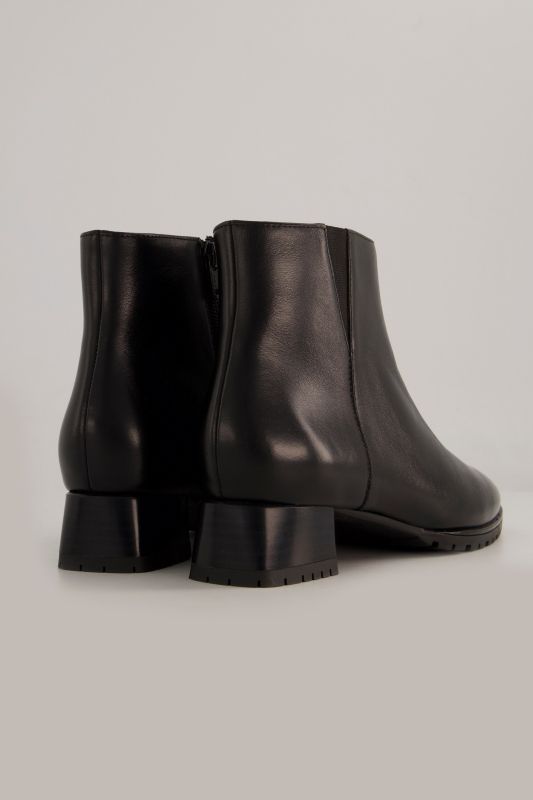 Bottes
