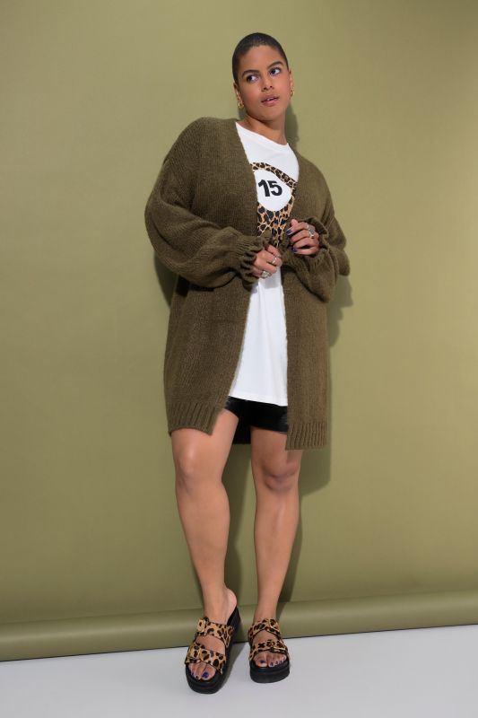 Cardigan long oversize. Manches ruchées