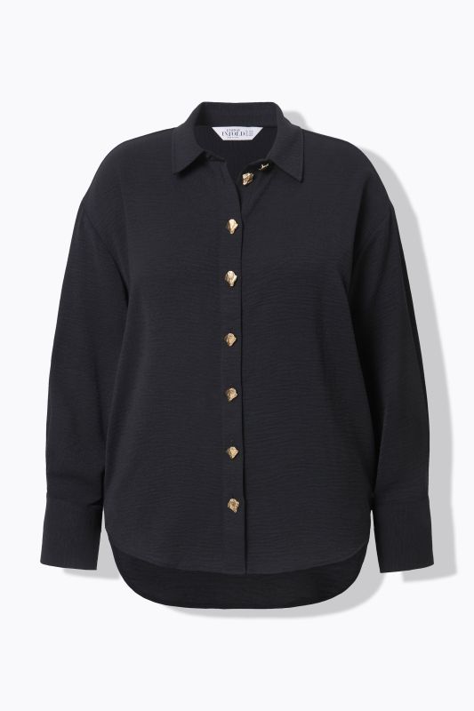 Chemisier oversize. Boutons fantaisie