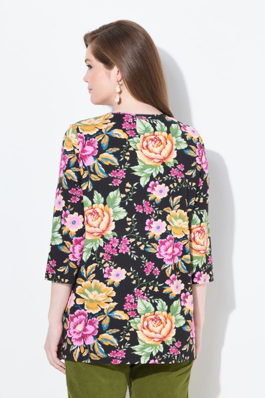 T-shirt à fleurs, décolleté carré et manches 3/4, coupe Classic Fit