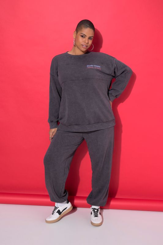 Sweat oversize. Style vintage. Message imprimé