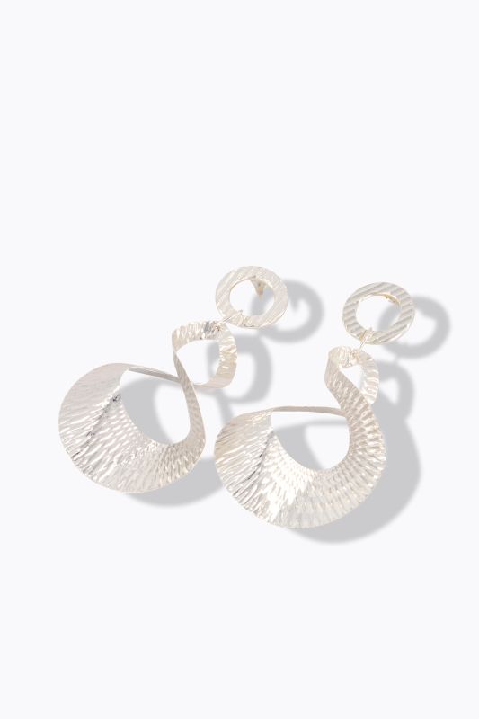 Boucles d'oreille, grand pendentif tourné, matière texturée