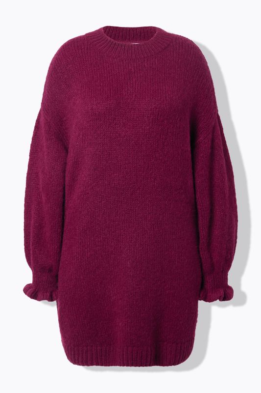 Robe en maille oversize. Manches ruchées