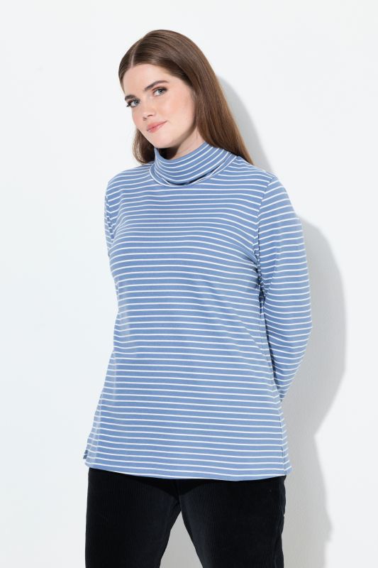 T-shirt côtelé coupe Slim. Col roulé, manches longues et coton bio