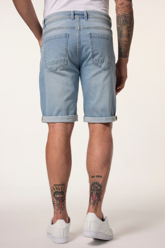 Bermuda ventre confort en jean. 5 poches. Matière ultra-stretch