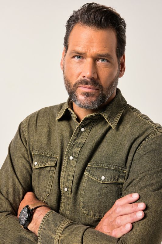 Chemise en jean coloré JP 1880, manches longues et col Kent, coupe Modern Fit avec finition FLEXNAMIC® - jusqu'au 8 