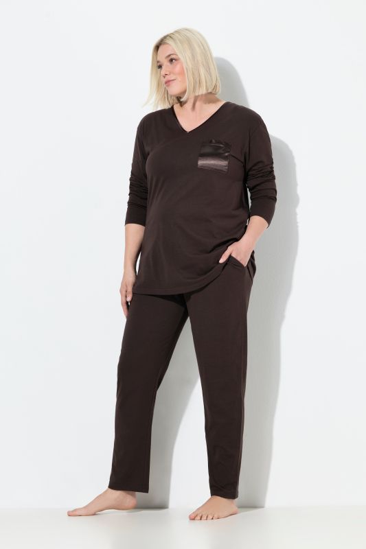 Pyjama à col en V et manches longues, poche poitrine en satin