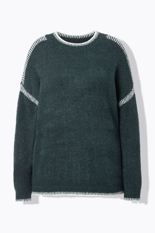 Pull oversize, coutures fantaisie
