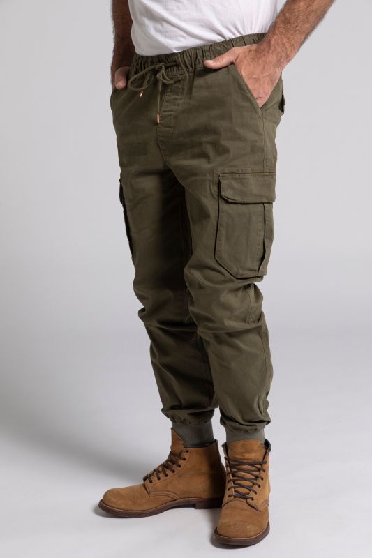 Pantalon cargo finition FLEXNAMIC®, multiples poches et coupe Modern Fit - jusqu'au 9 XL