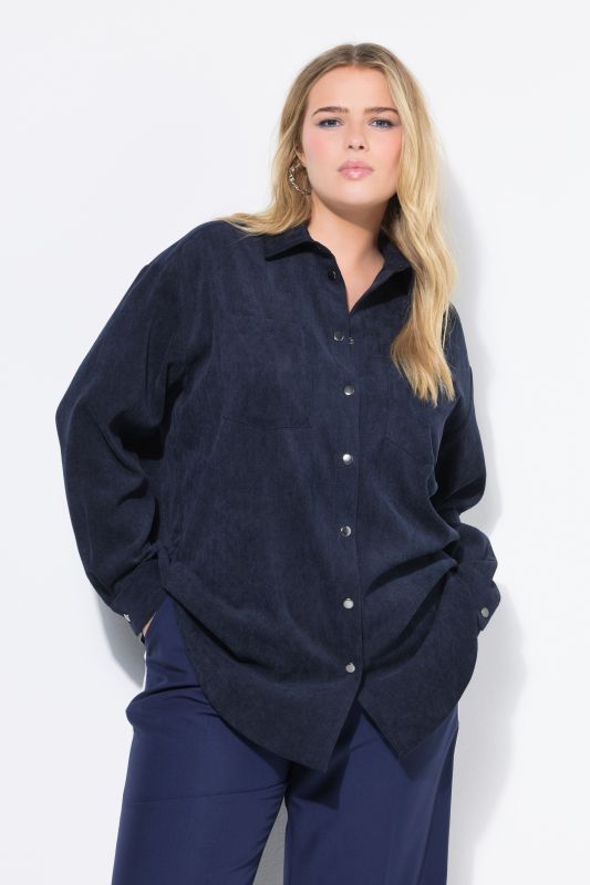 Chemisier oversize en velours côtelé, avec col chemise et manches longues