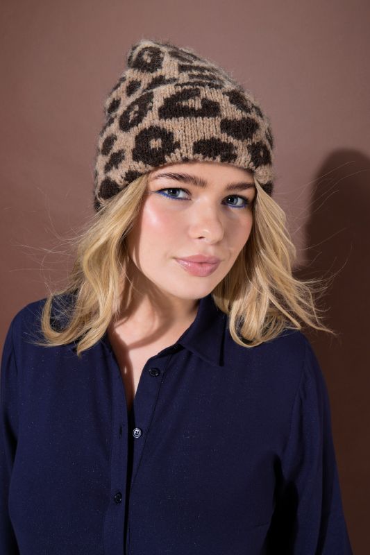 Bonnet en maille avec revers et motif léopard