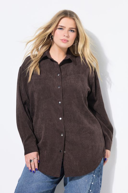 Chemisier oversize en velours côtelé, avec col chemise et manches longues
