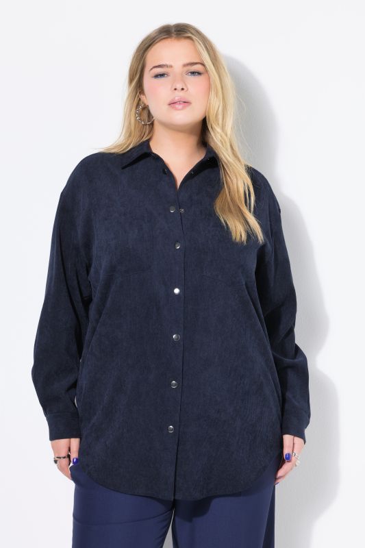 Chemisier oversize en velours côtelé, avec col chemise et manches longues