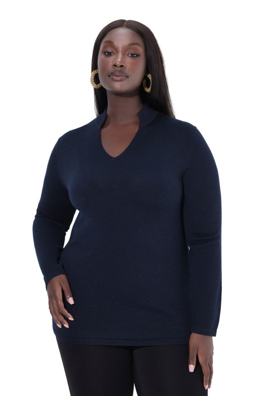 Pull à teneur en soie, col jabot et manches longues