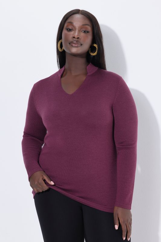 Pull à teneur en soie, col jabot et manches longues