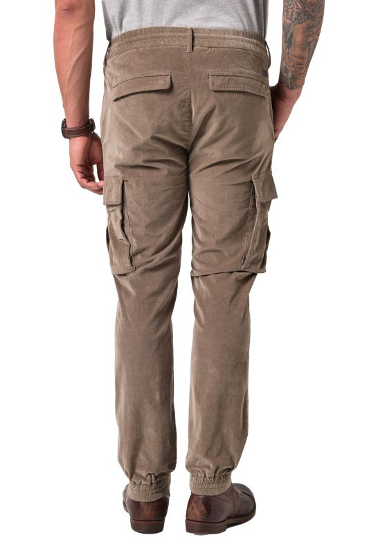 Pantalon cargo JP 1880 en velours côtelé, finition FLEXNAMIC® et nombreuses poches, coupe Straight Fit - jusqu'à la taille 74