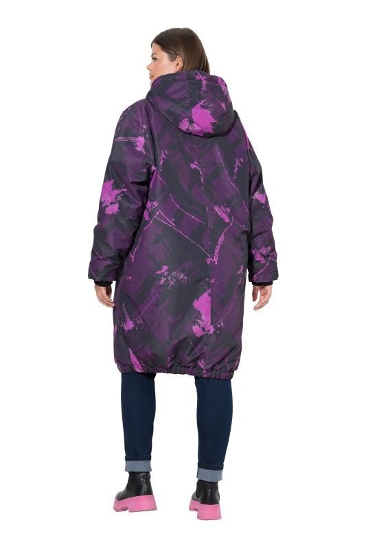 Veste technique oversize imprimée. Doublure polaire bouclée. Capuche