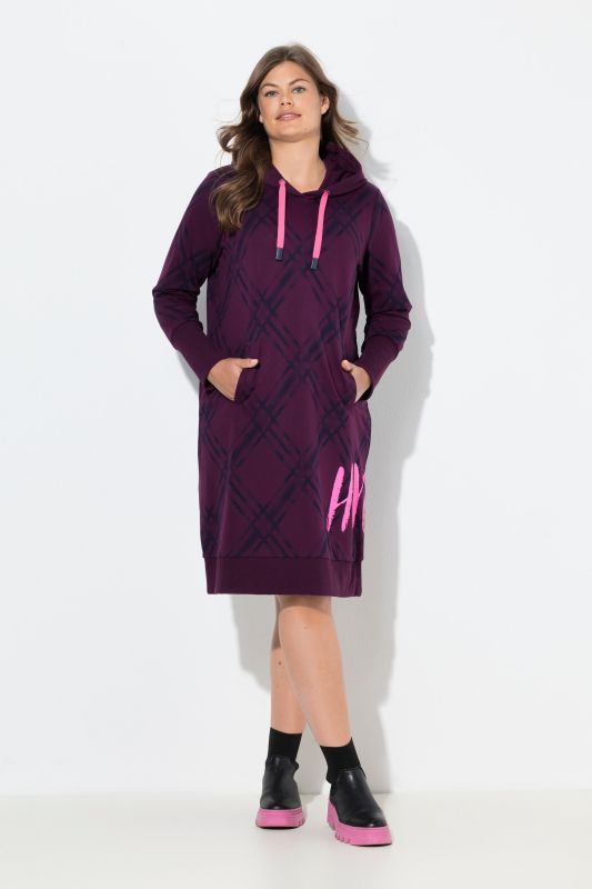 Robe en molleton. Manches longues et capuche