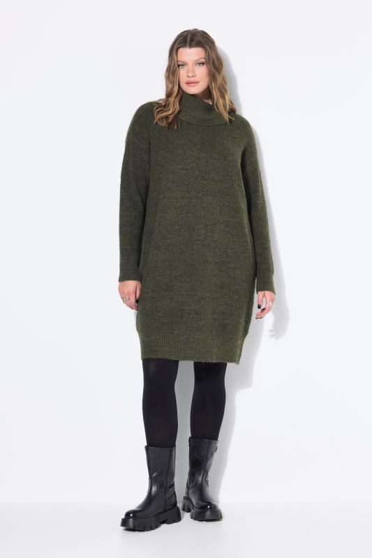 Robe oversize en maille, longueur mini, col roulé, manches longues