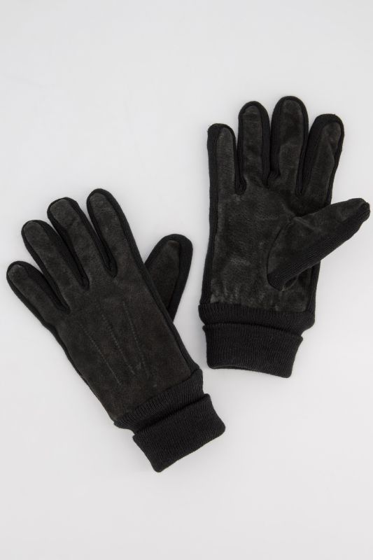 Gants en cuir suédé, avec des empiècements en maille et une doublure bien chaude