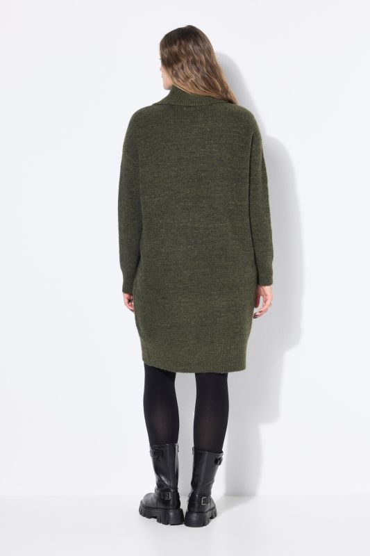 Robe oversize en maille, longueur mini, col roulé, manches longues