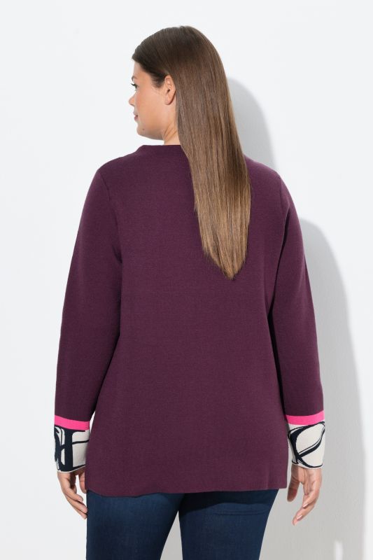 Pull en maille. Manches longues et col roulé
