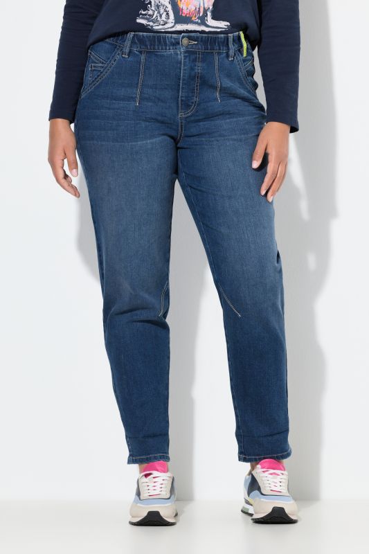 Jean Mom