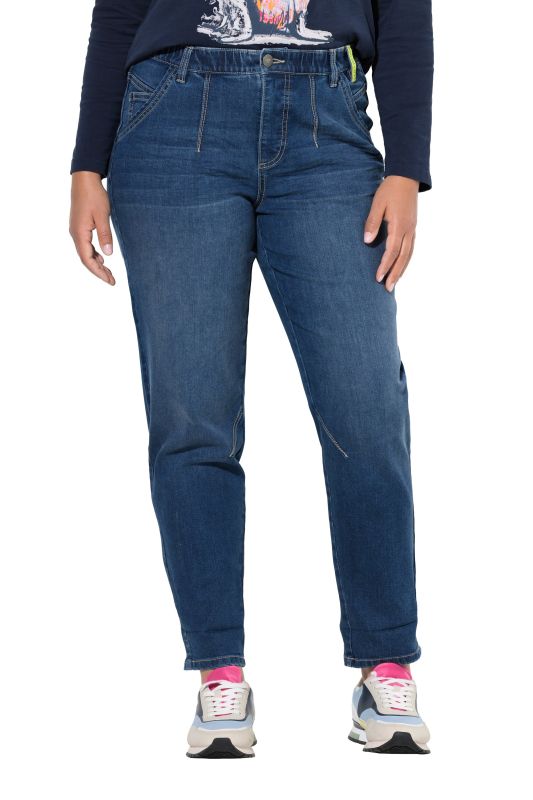 Jean Mom