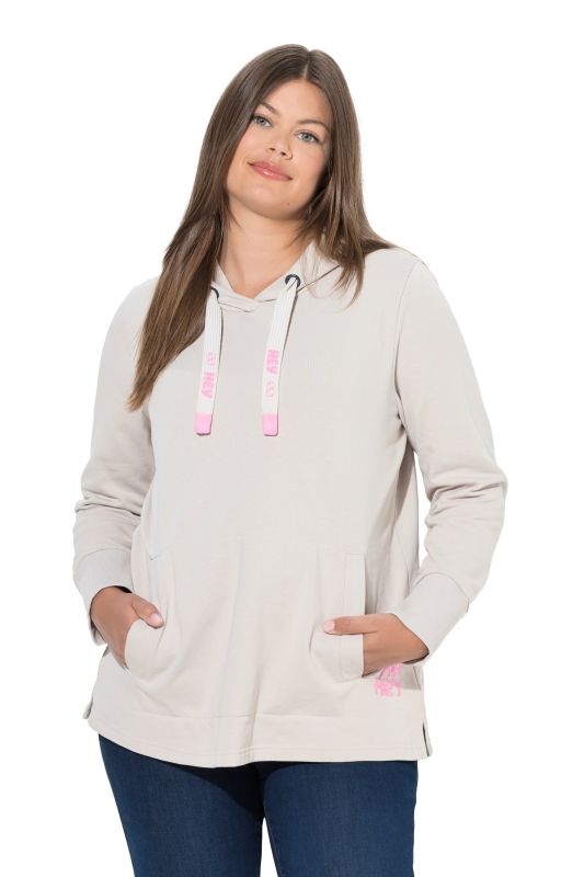 Sweat à capuche. Manches longues