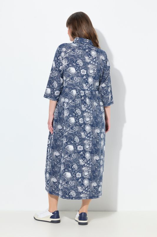 Robe maxi en jersey, col montant et manches 3/4, poches