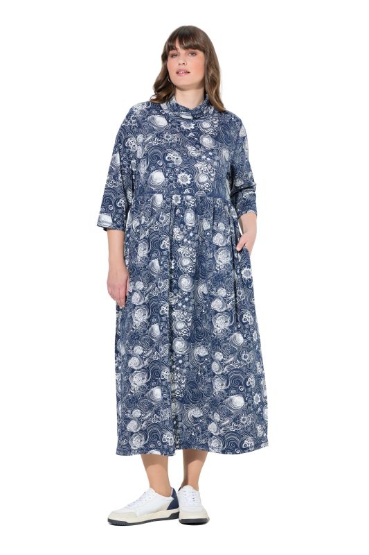 Robe maxi en jersey, col montant et manches 3/4, poches