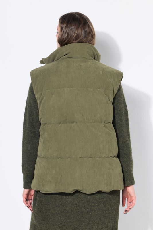 Gilet matelassé oversize en velours côtelé, 2 poches