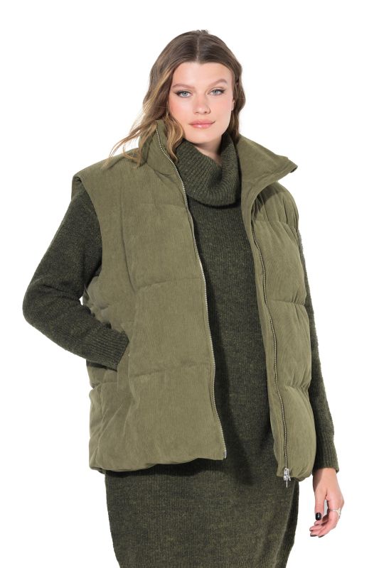Gilet matelassé oversize en velours côtelé, 2 poches