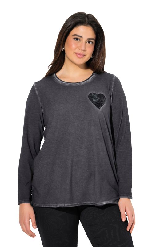 T-shirt manches longues, décolleté en V et cœur à paillettes, teinture à froid cold dyed