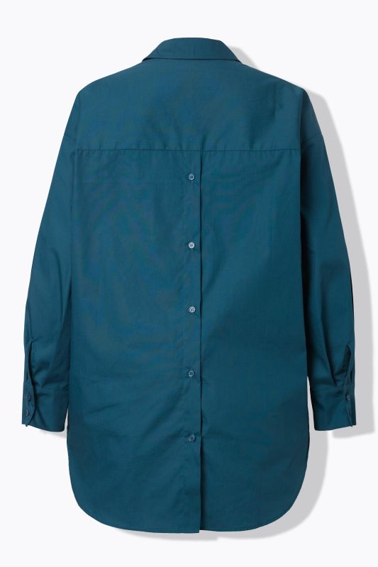 Bouse oversized à manches longues. Patte de boutonnage au dos