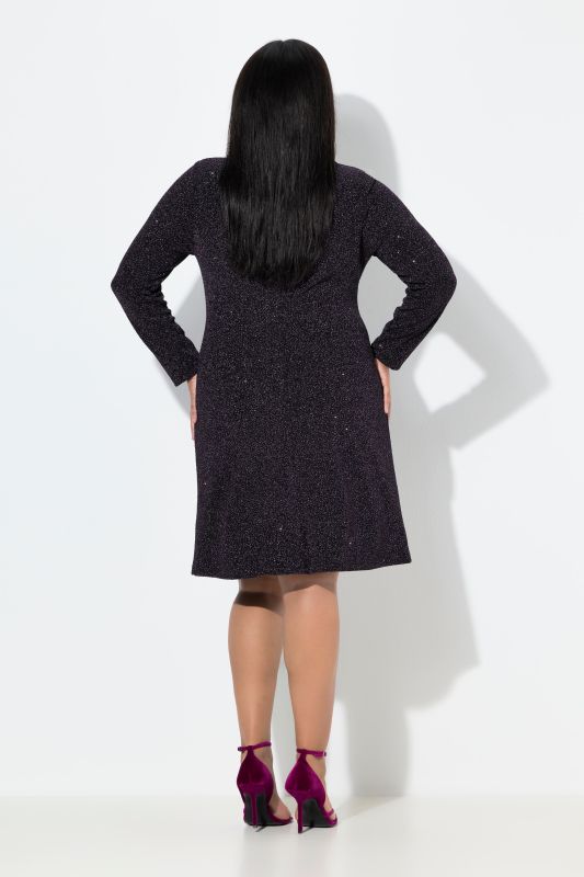 Robe en jersey pailleté, col à revers et manches longues