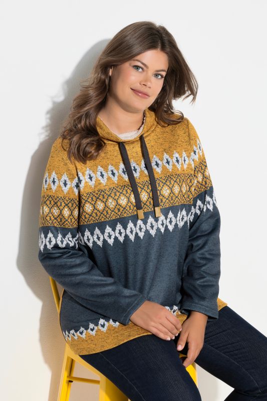 Sweat long, motif norvégien. Manches longues, col montant