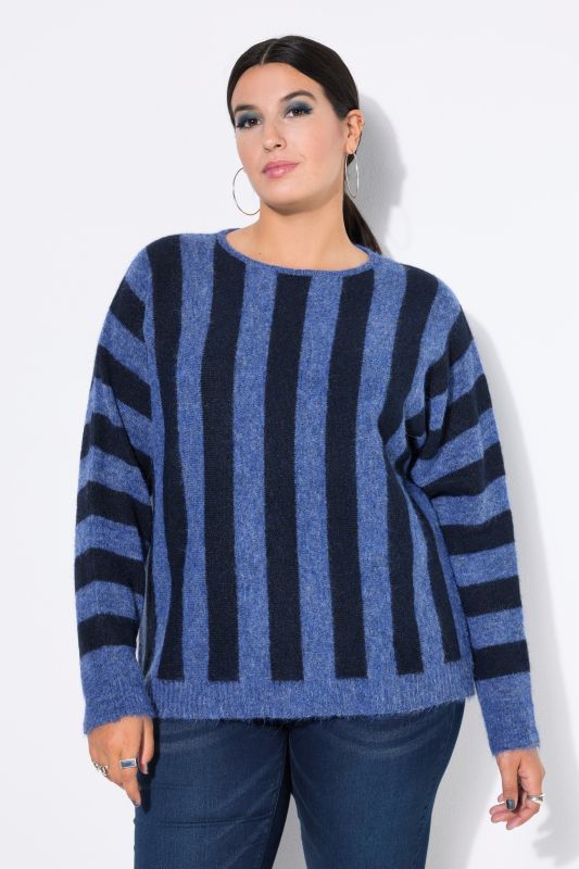 Pull oversize, rayures et manches ballon