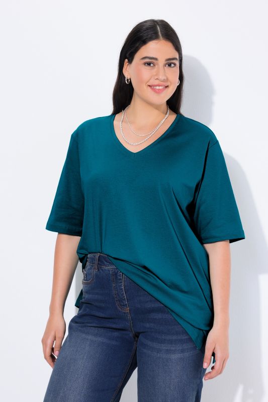 T-shirt coupe Relaxed Fit, décolleté en V et manches courtes