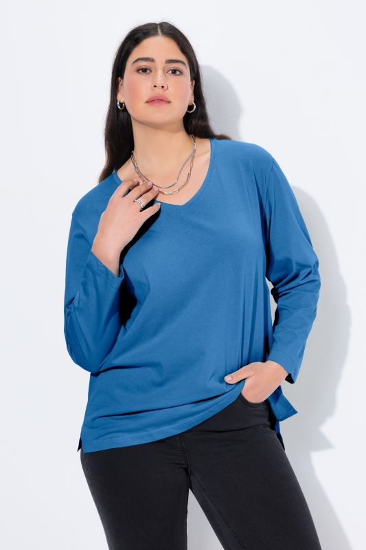 T-shirt coupe Relaxed Fit, décolleté en V et manches longues