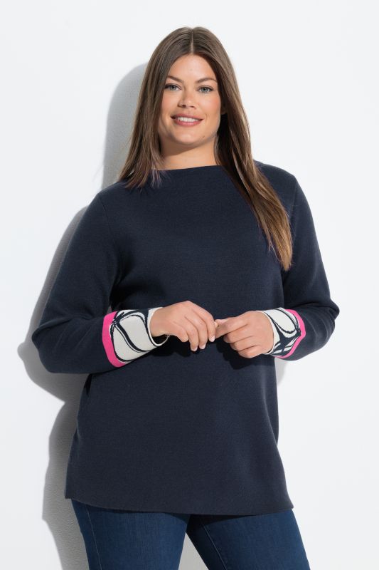 Pull en maille. Manches longues et col roulé