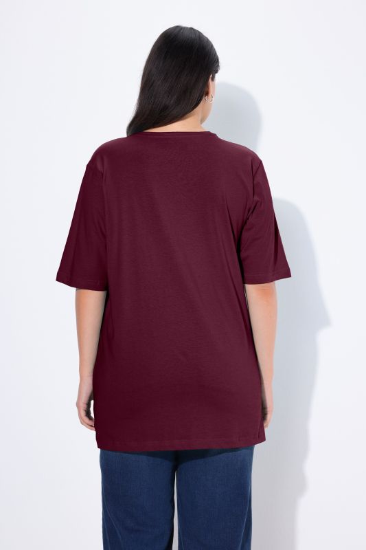 T-shirt coupe Relaxed Fit, décolleté en V et manches courtes