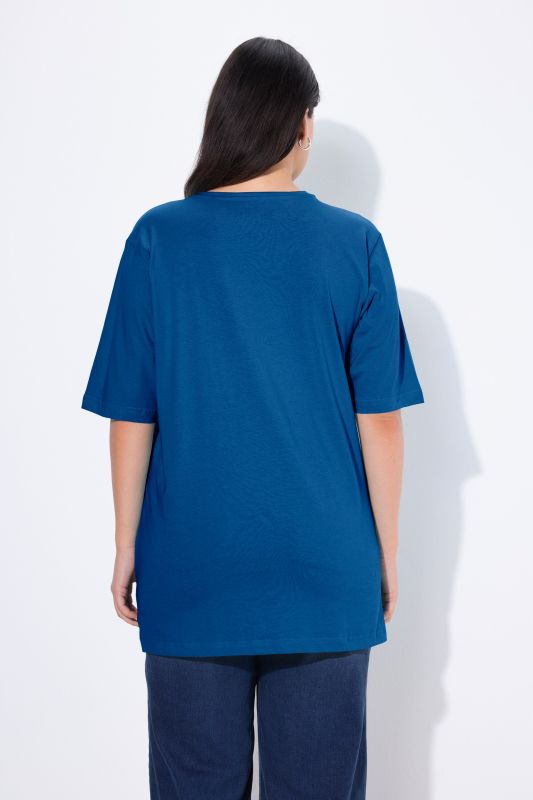 T-shirt coupe Relaxed Fit, décolleté en V et manches courtes