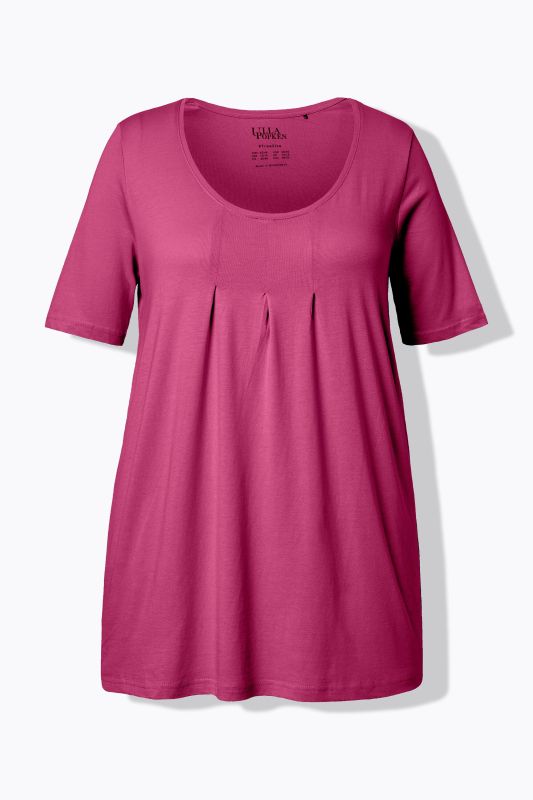 T-shirt en modal. Plis fantaisie, col rond et manches courtes. Coupe évasée