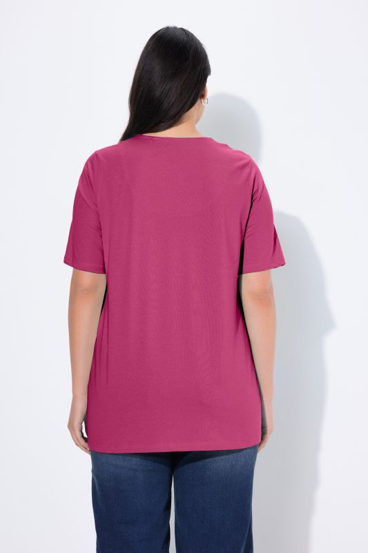 T-shirt manches courtes et col tunisien, coupe évasée