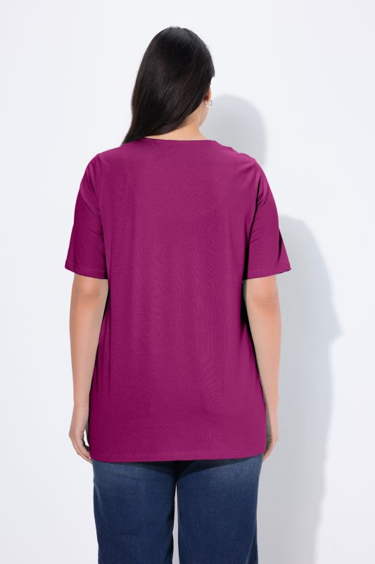 T-shirt manches courtes et col tunisien, coupe évasée
