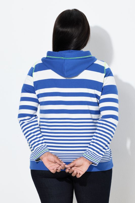 Veste à capuche, imprimé LOVE, coutures fantaisie